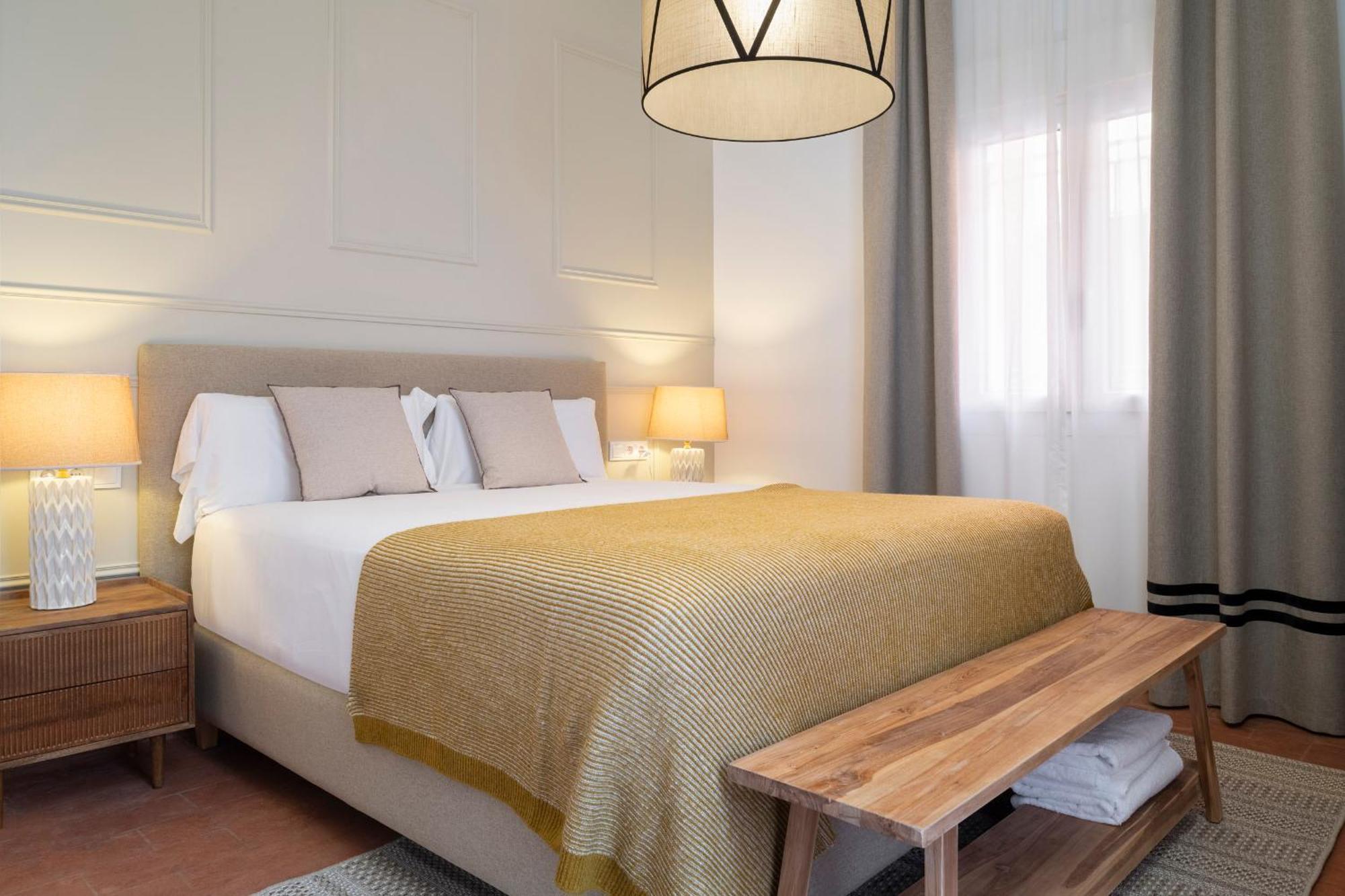 Magno Apartments Santa Clara - Private Terraces With Jacuzzi セビリア エクステリア 写真