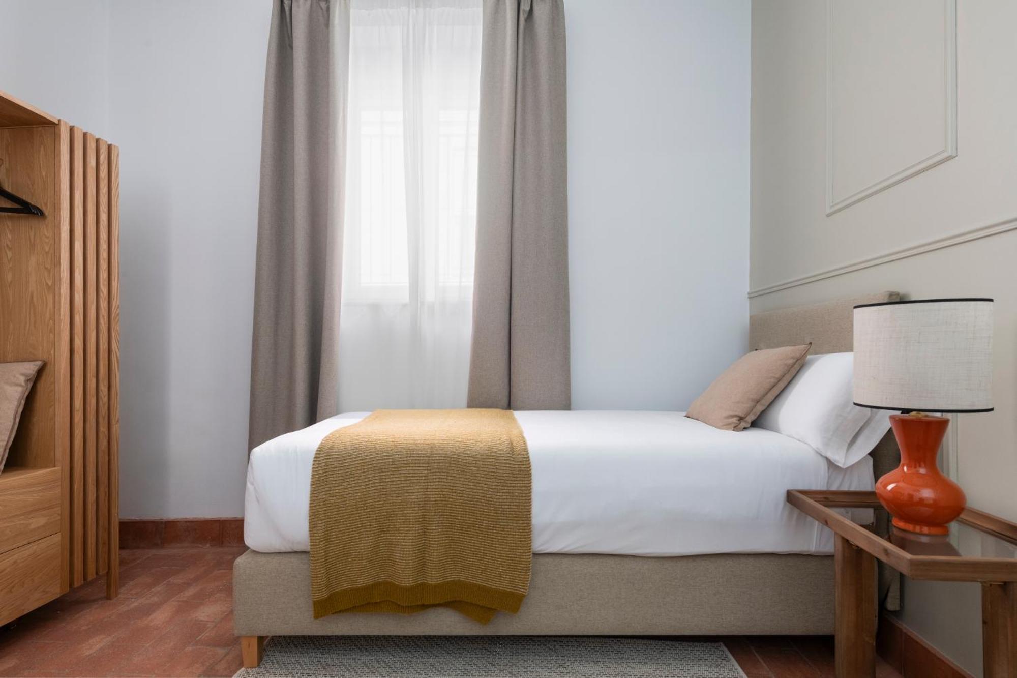 Magno Apartments Santa Clara - Private Terraces With Jacuzzi セビリア エクステリア 写真